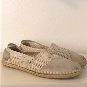 Women’s TOMS
